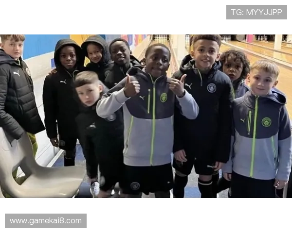 凯发体育曼城引领足球运动新潮流，推动青训体系建设与国际交流合作